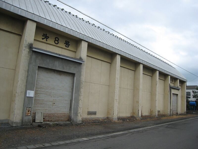 Entrepôt / espace de stockage – 100 m²